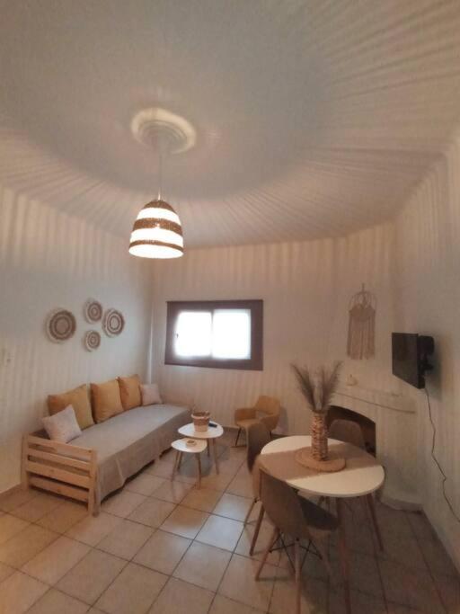 Studio 'Katerina By The Sea' Salamis Exterior photo