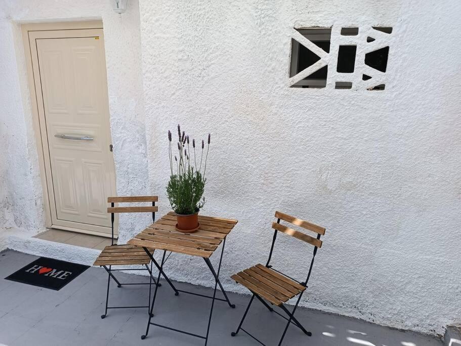 Studio 'Katerina By The Sea' Salamis Exterior photo
